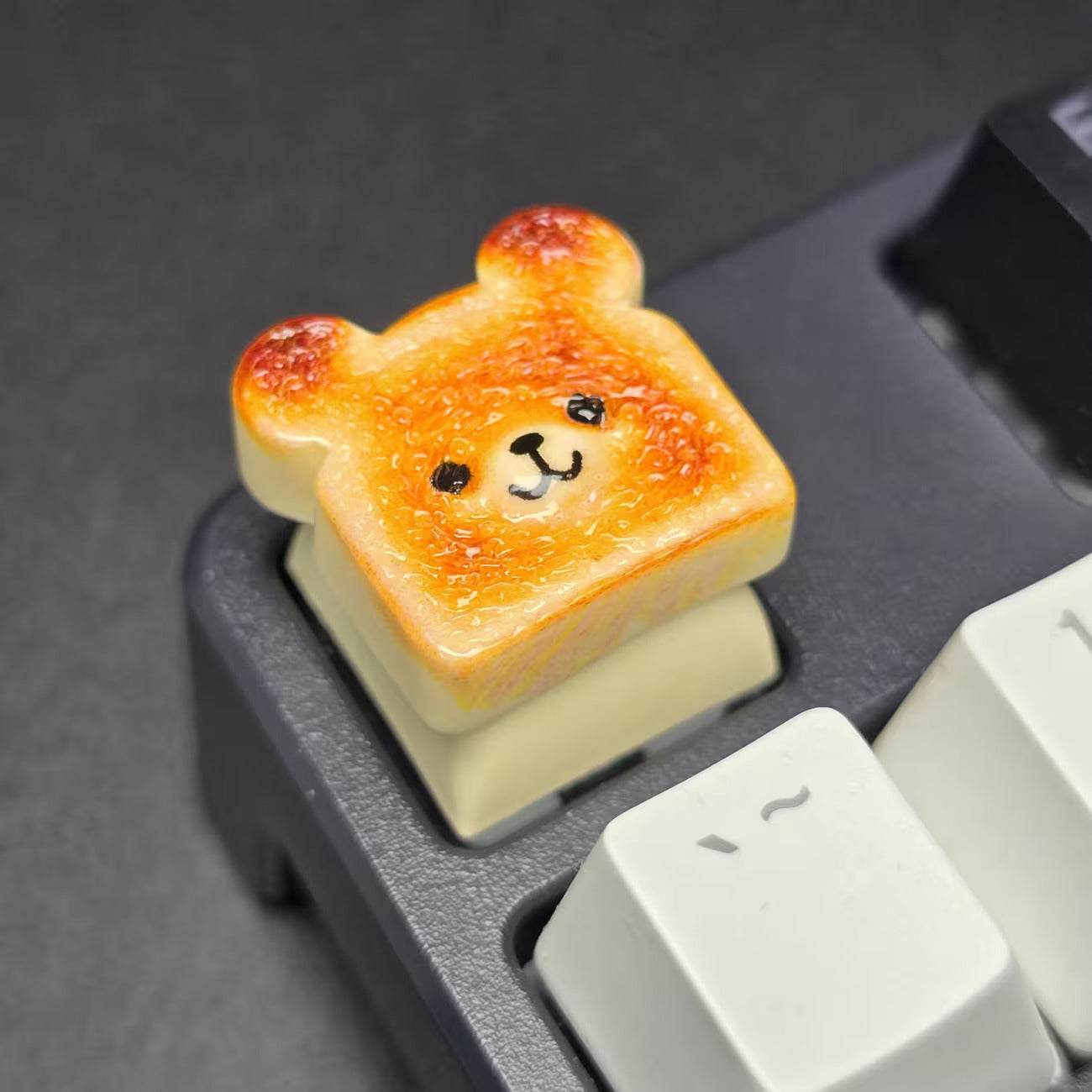 Honey Toast Bear Keycap Set